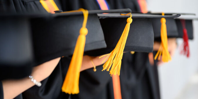 4 Tips to buy a home despite your student debt - DG Pinnacle Home Loans Miami